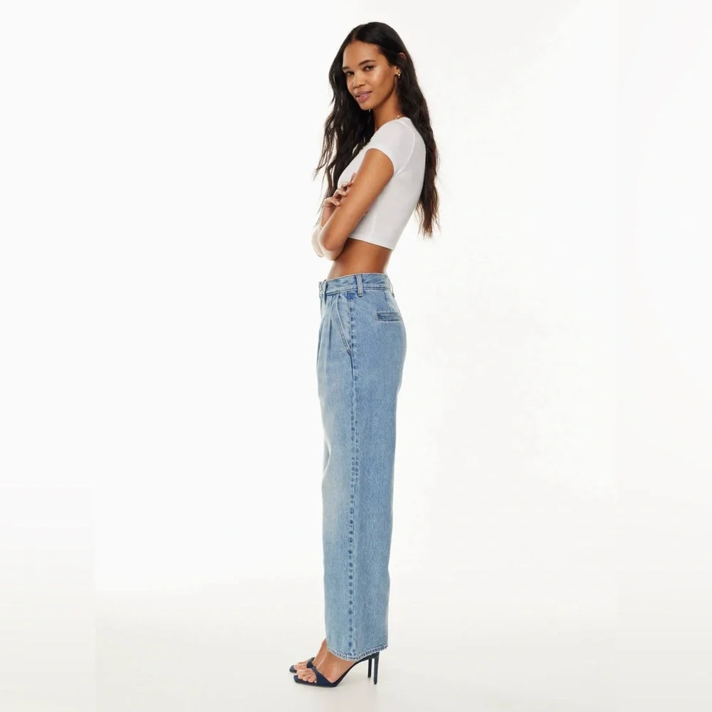 Denim Forum The Belinda Wide Leg Jeans - Picture 3 of 10